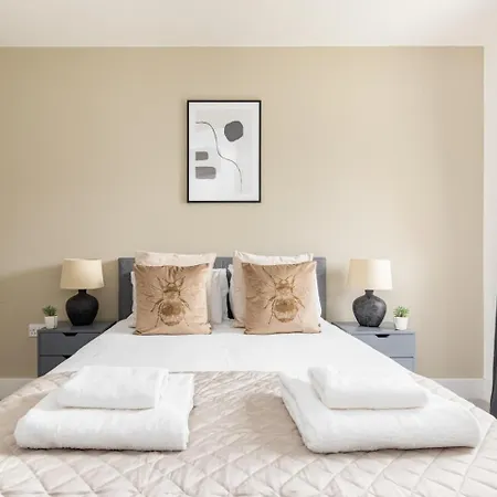 Modern 2 Bed Lewisham Catford - Perfect For Long Apartment London