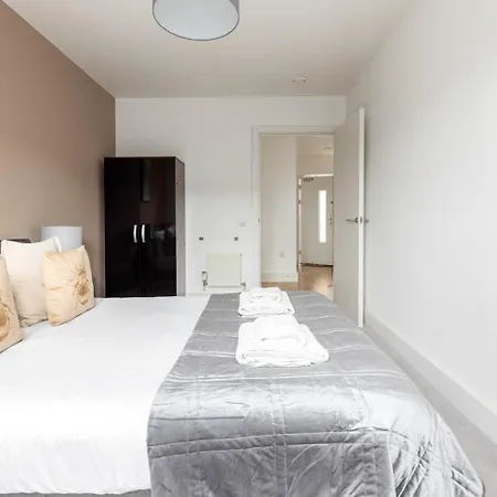 Modern 2 Bed Lewisham Catford - Perfect For Long Apartment London