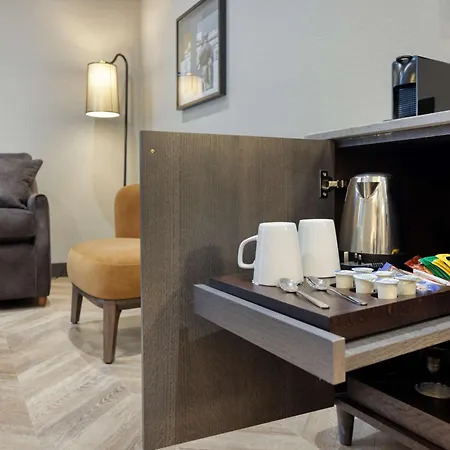 Ξενοδοχείο Doubletree By Hilton Victoria Λονδίνο