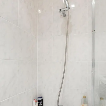 Spacious 1 Bed Sloane Square Apartment