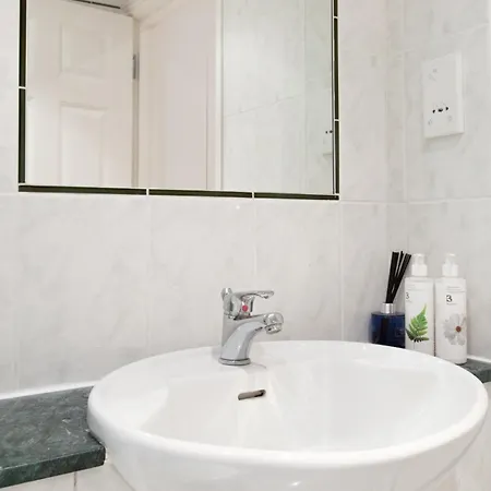 Apartment Spacious 1 Bed Sloane Square