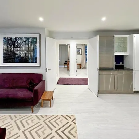 Modern 2 Bedroom In Soho London