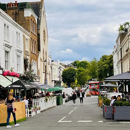 Stylish 2 Bedroom Notting Hill Superstar Apartment *