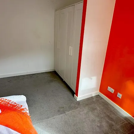 Ealing Common - Orange * London