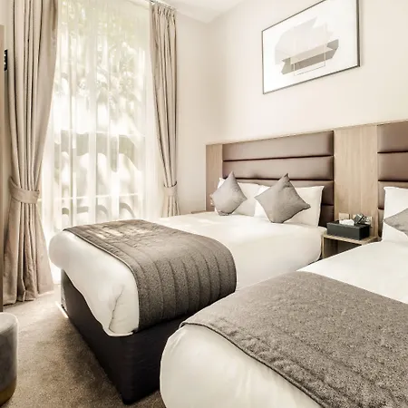 Reem Hotel London