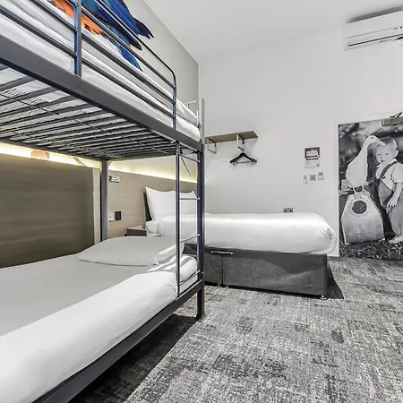 Heeton Concept - Kensington 3* London