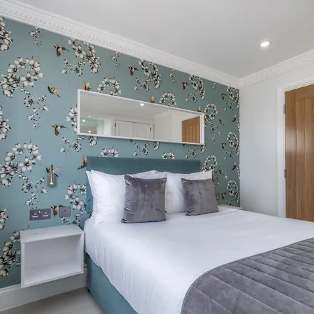The Chelsea Cloisters Serviced * London