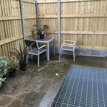 Spacious Duplex Flat Apartment London