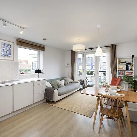 Lovely One Bedroom In Elephant Castle London