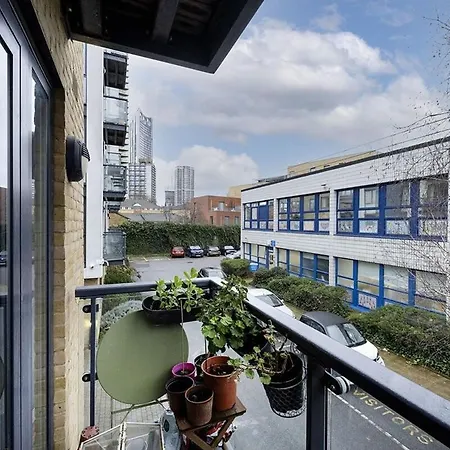 Lovely One Bedroom In Elephant Castle * London