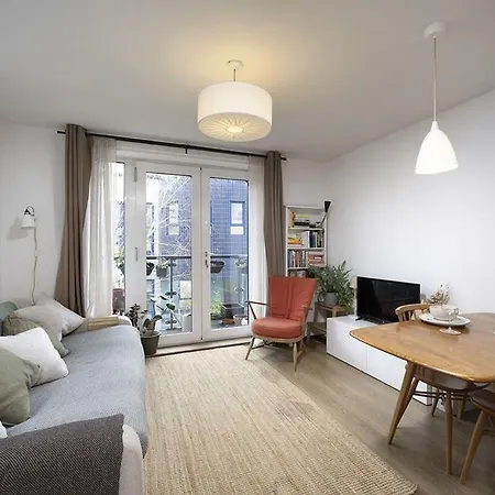 Apartment Lovely One Bedroom In Elephant Castle London