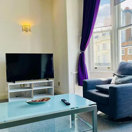 Apartment Luxury In Paddington London