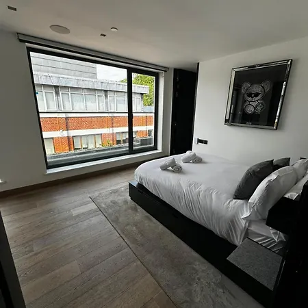 Shoreditch 3 Bed 2 Bath Large Terrace & Park View *