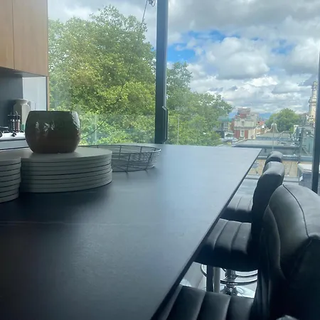 Shoreditch 3 Bed 2 Bath Large Terrace & Park View