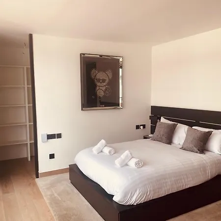 Shoreditch 3 Bed 2 Bath Large Terrace & Park View * London