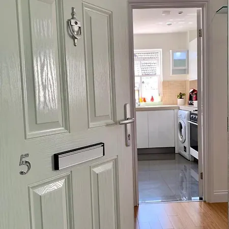 Retreat At Hindsley's Place Londra