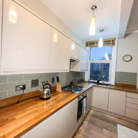 Tranquil 3bdr Haven In Stockwell Near The Oval * London