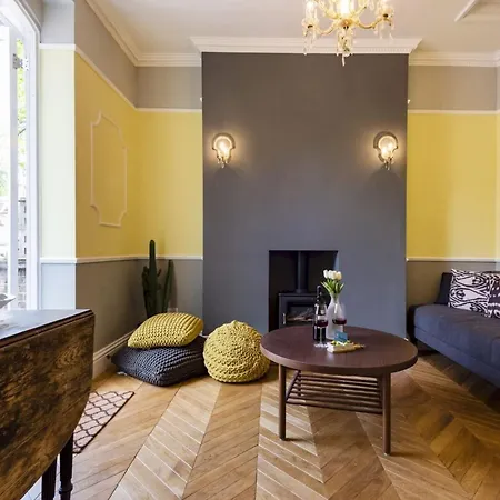 Apartment Stylish Hyde Park Gem *
