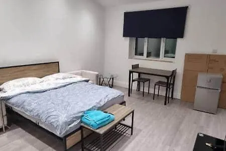Centre Large Private Apartment
