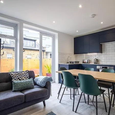 Appartamento Spacious 3 Bed 3 Bath Aldgate Londra