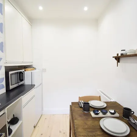 Latimer Place Apartment London