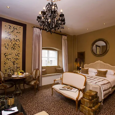 The Chesterfield Mayfair 4*