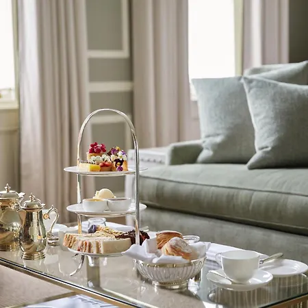 Hotel Egerton House