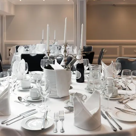 Fitzrovia 4*