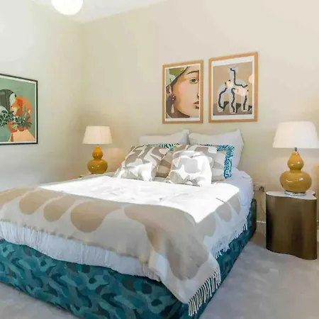 Holiday home Oasis - Spacious 4 Bedroom House *