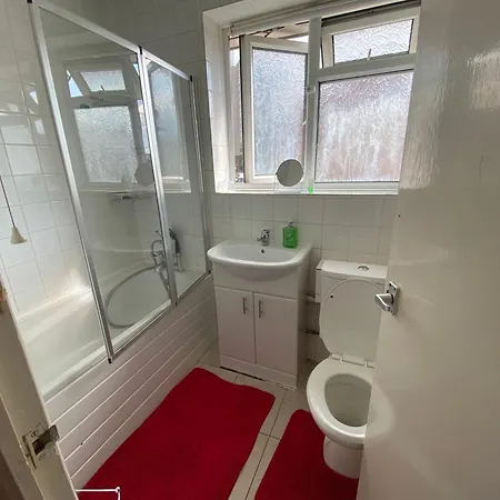 Sariyu Space Barking * Barking (Greater London)