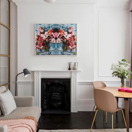 The Moorgate By Cove
