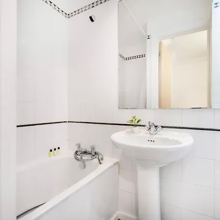 Old Street - 4br Townhouse With Patio - Cityapartmentstay Apartment *