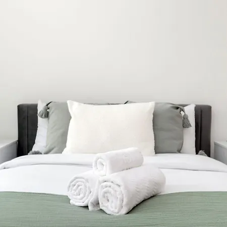 Old Street - 4br Townhouse With Patio - Cityapartmentstay London