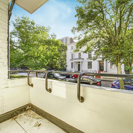Apartment Paddington - 2br With Balcony - Cityapartmentstay *