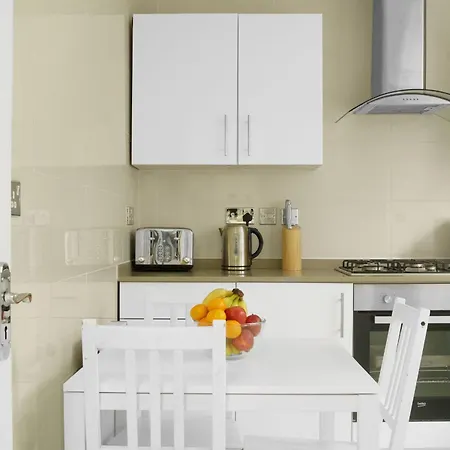 Paddington - 2br With Balcony - Cityapartmentstay Apartment London