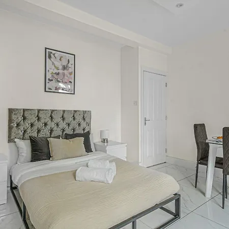 Apartment Paddington - 2br With Balcony - Cityapartmentstay London