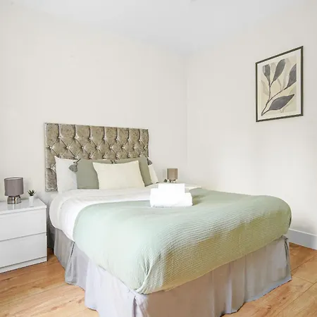 Paddington - 2br With Balcony - Cityapartmentstay London