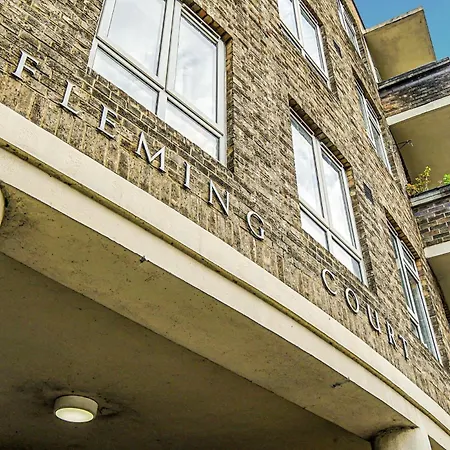 Paddington - 2br With Balcony - Cityapartmentstay * London