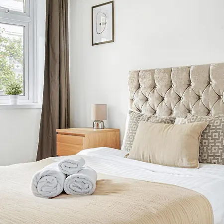Apartment Paddington - 2br With Balcony - Cityapartmentstay London