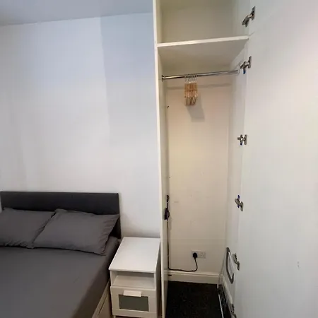 Cosy Self Contained Flat