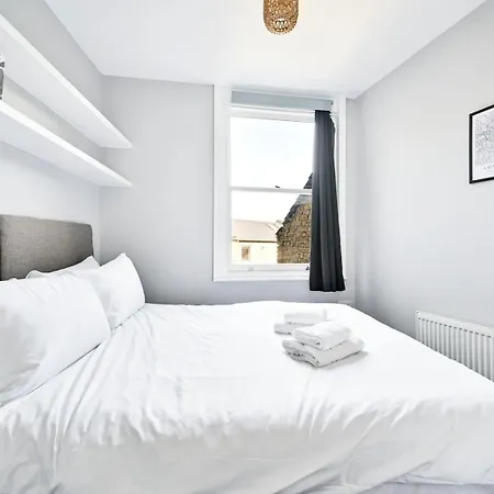Guestready - Charming Retreat In Kennington Appartement Londen