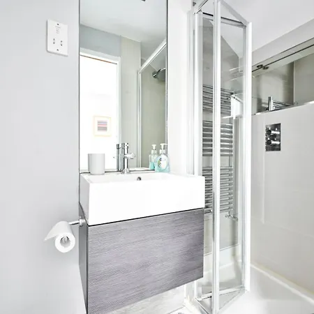 Guestready - Charming Retreat In Kennington * Londen
