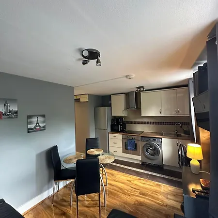 Lovely 2 Bedrooms London