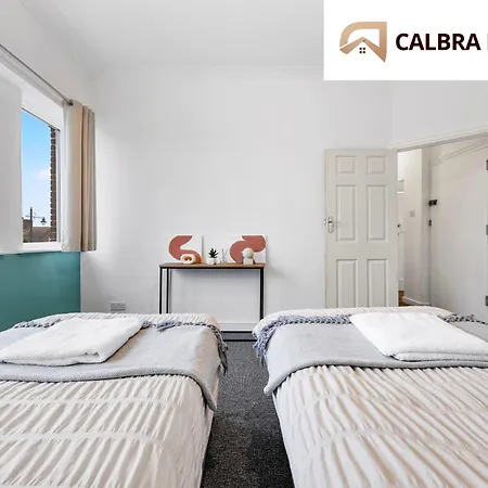 Escape Perfect For Long Term Apartment Twickenham