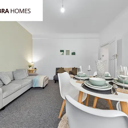 Apartment Escape Perfect For Long Term