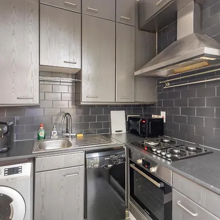 Regent's Square Charming Flat *