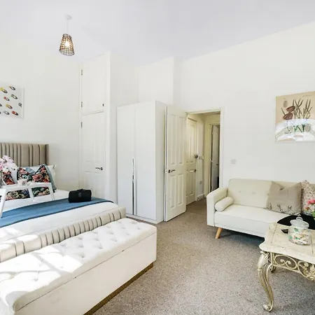 Livestay Studio In Westminster London