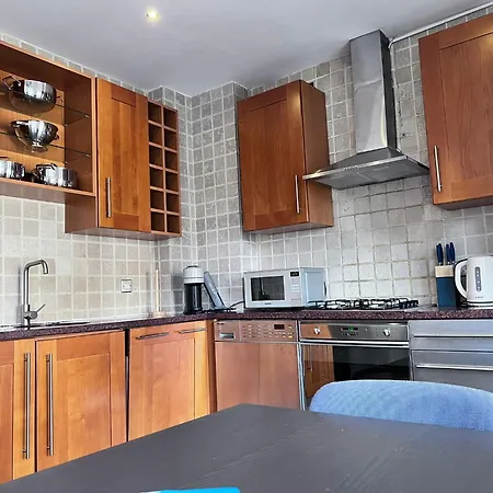 Luxury 2-bedroom Flat In Camden * London
