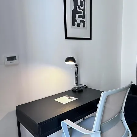 Apartment Luxury 2-bedroom Flat In Camden London