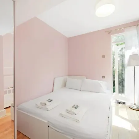 Pass The Keys Charming Flat In Kentish Town Apartment